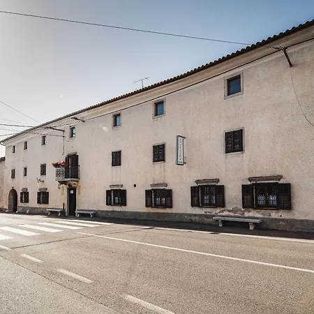 Muha Apartment Lipica